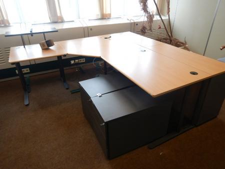 Schreibtisch ca. 240x200 cm Kombination