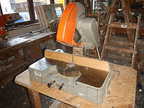 Alu-Kappsäge Typ Elumatic, Sägeblatt DM 330 mm MGS 72 + Kreissägeblatt Alu-Kappsäge Typ Elumatic, Sägeblatt DM 330 mm MGS 72 + Kreissägeblatt