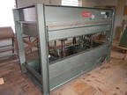 Höfer Heizplattenpresse, 4 Stempel, 125 x 220 cm Plattengröße, 13.2 kW, elektrisch, Heizplatten sind einwandfrei Gesamtabmessung 2550 x 1300 x 1700 mm Höfer Heizplattenpresse, 4 Stempel, 125 x 220 cm Plattengröße, 13.2 kW, elektrisch, Heizplatten sind einwandfrei Gesamtabmessung 2550 x 1300 x 1700 mm