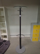 Kleiderständer ca. DM 44 cm + H 180 cm Kleiderständer ca. DM 44 cm + H 180 cm
