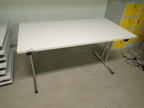 ca. 2 Stk. Klapptische, Unterbau Chrom, Platte hellgrau ca. L 140 x T 70 x H 72 cm ca. 2 Stk. Klapptische, Unterbau Chrom, Platte hellgrau ca. L 140 x T 70 x H 72 cm