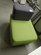 3 Stk. Designer-Sitzsofas grün-grau Steelcase ca. B 60 x T 85 x 75 cm 3 Stk. Designer-Sitzsofas grün-grau Steelcase ca. B 60 x T 85 x 75 cm