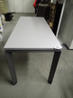 Steelcase Beistell-Seminartisch ca. 60 x 140 cm Steelcase Beistell-Seminartisch ca. 60 x 140 cm