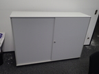 BENE Aktenschrank ca. L 160 x T 45 x H 113 cm, 3 Ordnerhöhen BENE Aktenschrank ca. L 160 x T 45 x H 113 cm, 3 Ordnerhöhen