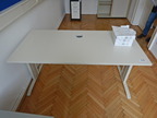 Schreibtisch mit EDV Leiste, ca. 160x80x73cm Schreibtisch mit EDV Leiste, ca. 160x80x73cm