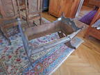 Wiege, Weichholz unrestauriert, um 1800 Einsatz fehlt ca. 90x68x62cm Wiege, Weichholz unrestauriert, um 1800 Einsatz fehlt ca. 90x68x62cm