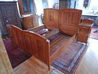 Bett mit 2 Nachttischen und Schrank Jugendstil, um 1910, Bett ca. 213x205x135cm, Schrank ca. 302x230x55cm Bett mit 2 Nachttischen und Schrank Jugendstil, um 1910, Bett ca. 213x205x135cm, Schrank ca. 302x230x55cm