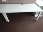 Schreibtisch ca. 160x80, weiß, Steelcase, ohne Rückwand Schreibtisch ca. 160x80, weiß, Steelcase, ohne Rückwand