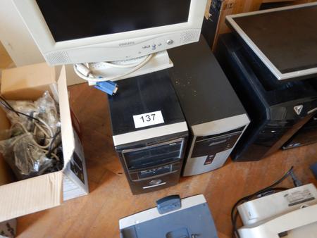 Diverse Stand PCs, OHNE Festplatten, inkl. Monitore und Drucker Diverse Stand PCs, OHNE Festplatten, inkl. Monitore und Drucker