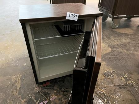 Minibar - Kühlschrank Fabr.Kreutzer , 230 V Minibar - Kühlschrank Fabr.Kreutzer , 230 V