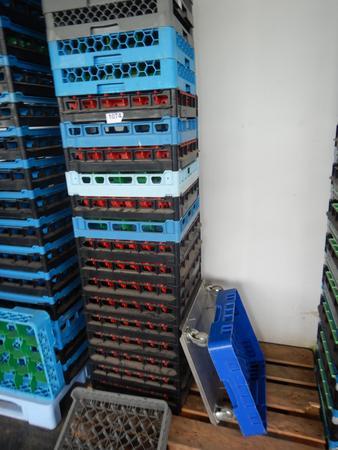 20 Stk. Gläser Racks in Kunststoff stapelbar 20 Stk. Gläser Racks in Kunststoff stapelbar