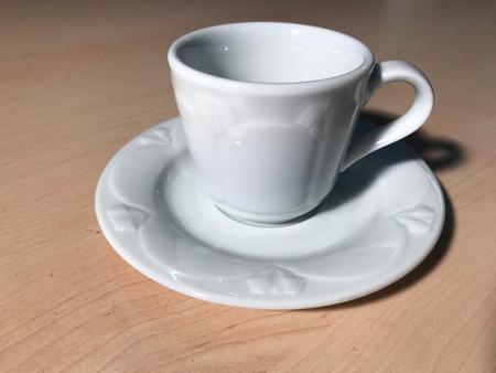 50 Stück Moccatassen mit Untertasse Vivendi 50 Stück Moccatassen mit Untertasse Vivendi