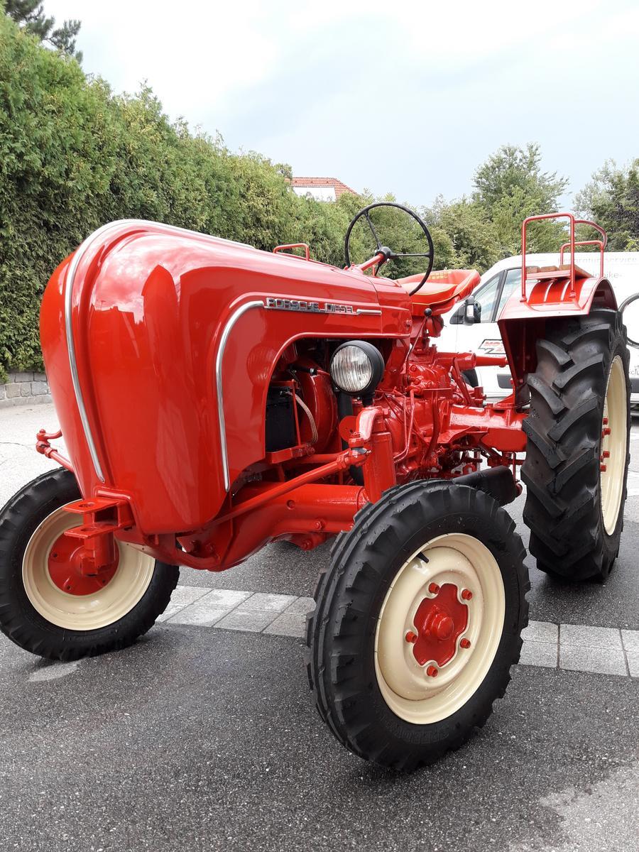 Porsche Traktor, Typ AP 18, 2 Zylinder, BJ 1957, Oldtimer
