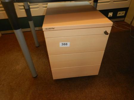 Schreibtisch Winkelkombination 240x180 cm mit Rollcontainer