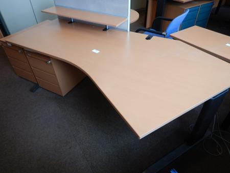 Schreibtisch Winkelkombination ca. 195x88 cm