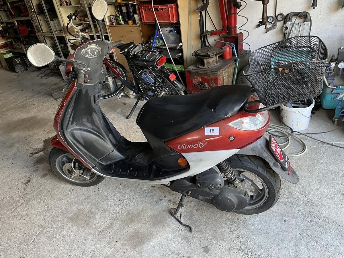 MOPED Roller Peugeot VIVACITI 50, neue Batterie, ohne Pickerl