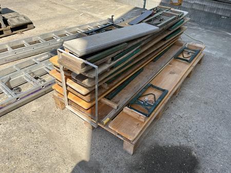 3 teilige Aluauszugsleiter 16 sprossig 3 teilige Aluauszugsleiter 16 sprossig