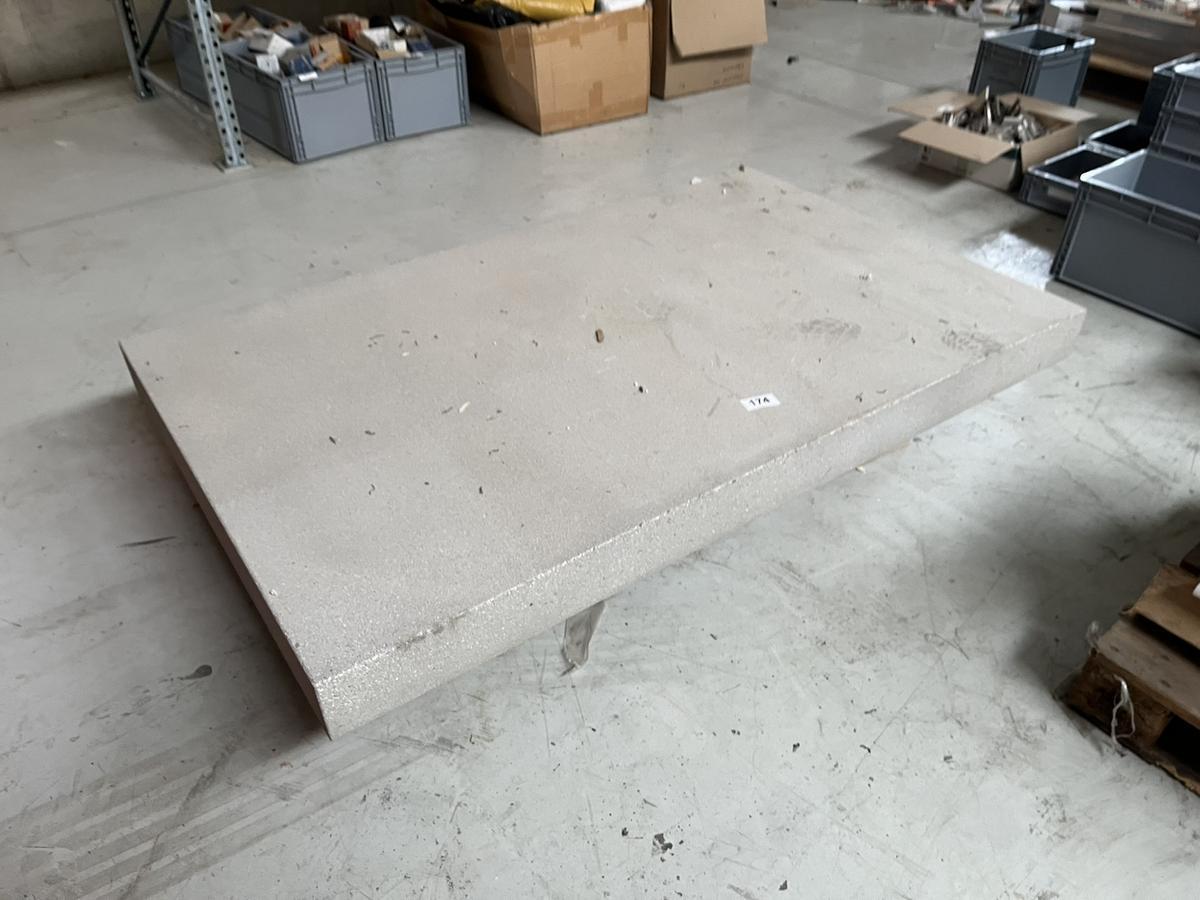 Betonplatte 180x110x13 cm Verladung mit Stapler?d=2025-05-13 18:57:18