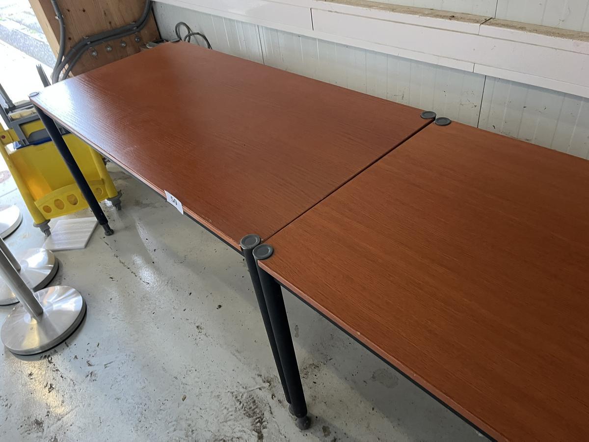 2 Stück Beistelltische je ca. 160/80 cm?d=2025-05-13 15:50:04