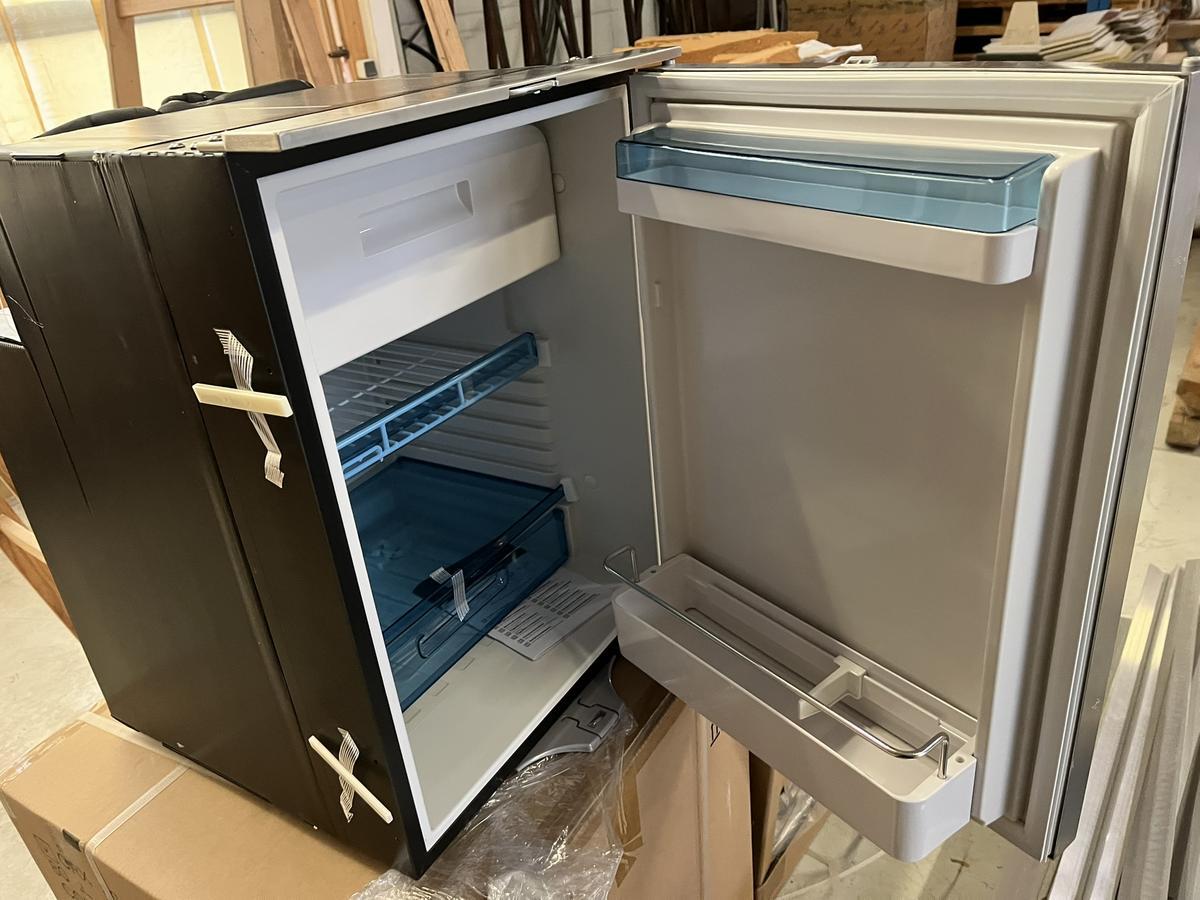 DOMETIC CRX 80 CRX 0080 fabriksneu Einbaukühlschrank 475/528/640 mm?d=2025-05-13 16:35:36