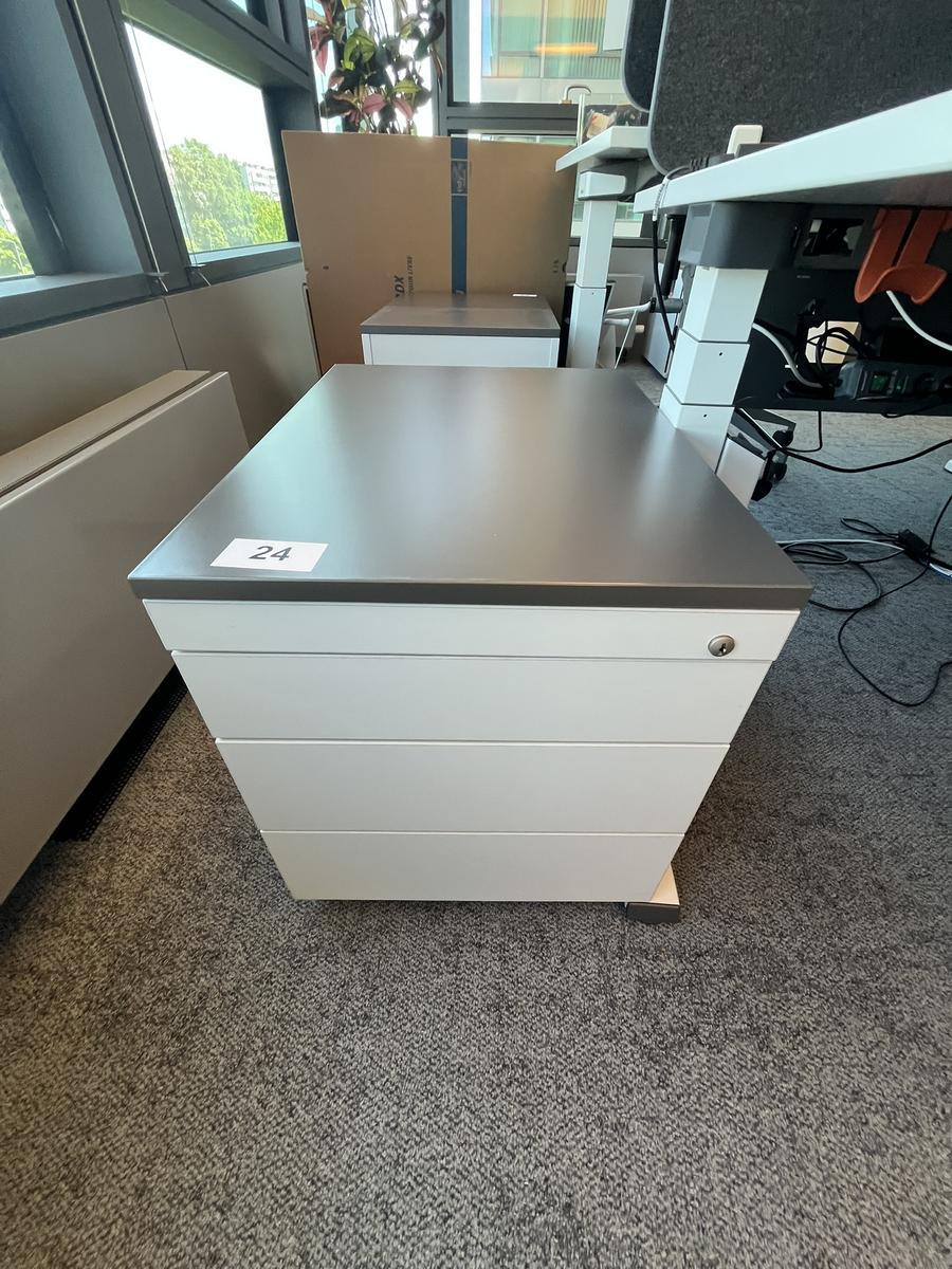 Rollcontainer mit Auszugsladen ca.43/60/53 cm Steelcase?d=2025-05-20 17:15:49