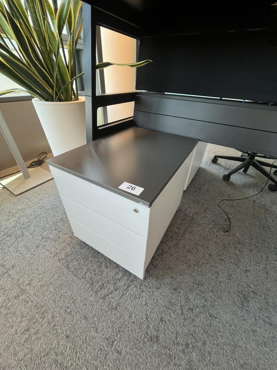 Rollcontainer mit Auszugsladen ca.43/60/53 cm Steelcase?d=2025-05-20 17:05:50