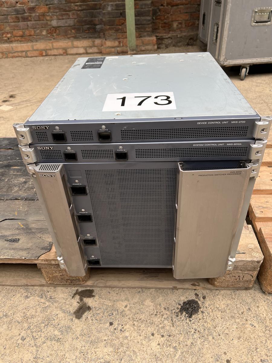 Sony DVS-9000 Video Switcher with accessories (mainframe only + SCU + DCU)?d=2025-05-21 04:19:17
