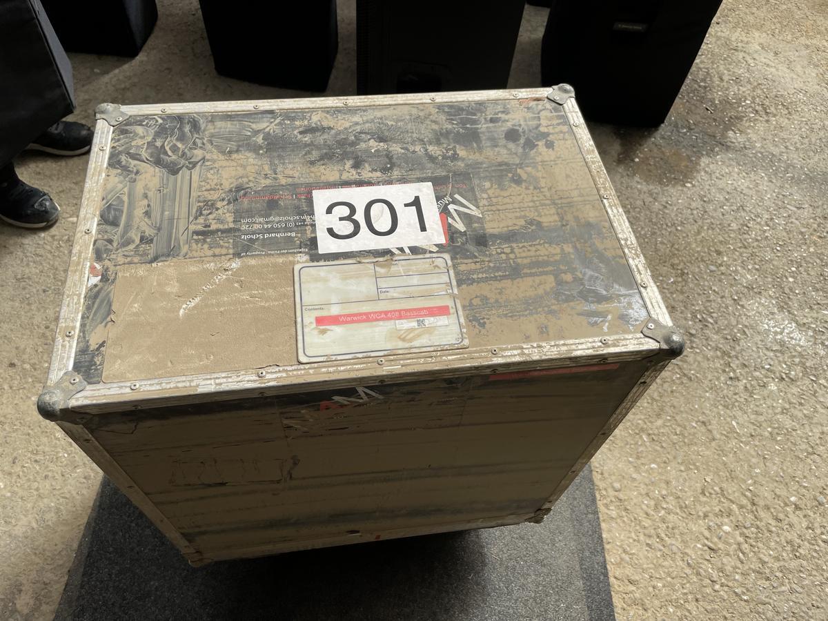 Gitarrenverstärkercase Warwick WCA408 Basscab?d=2025-05-21 03:52:02