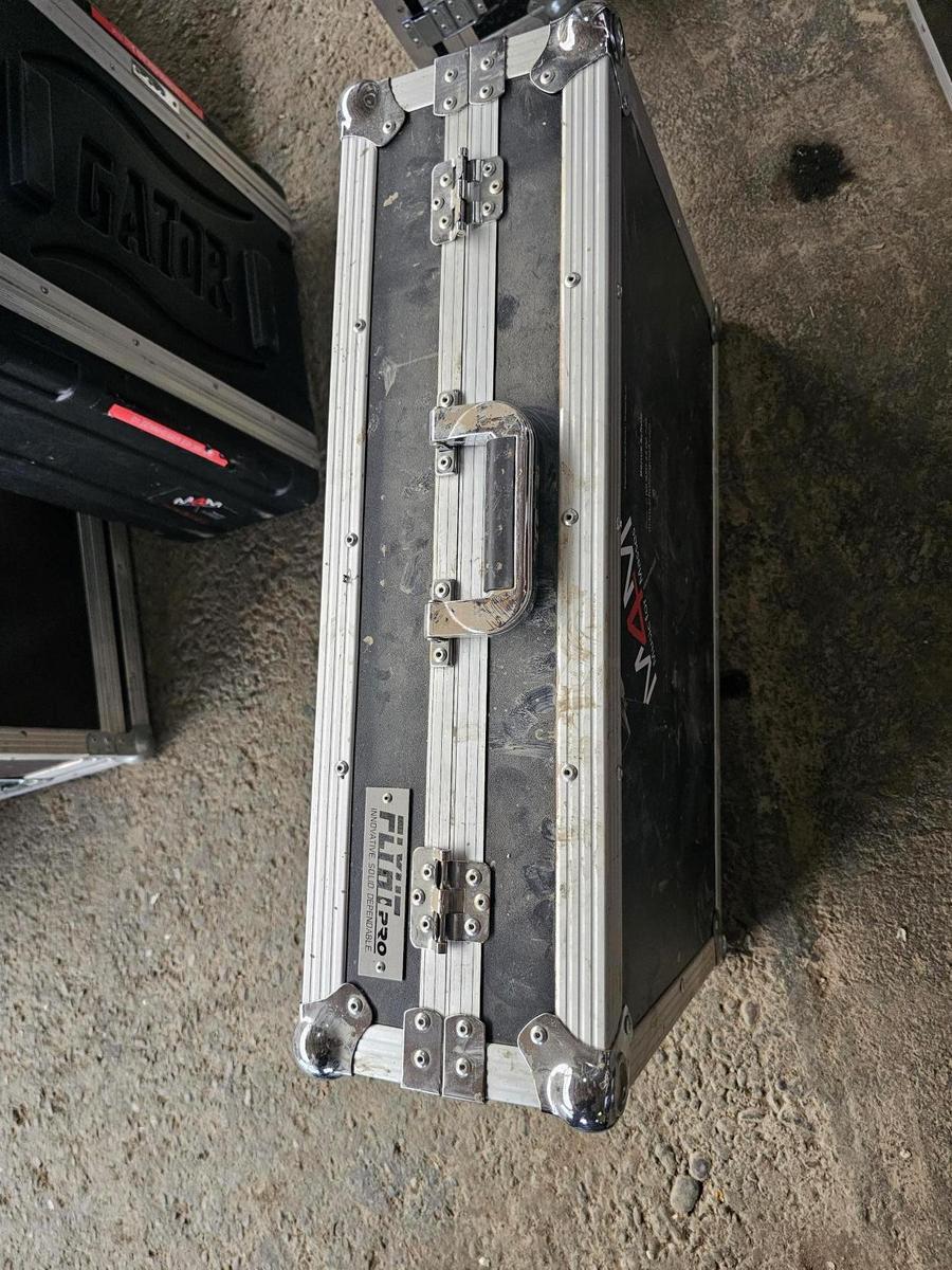 Transportcase DJ Controller