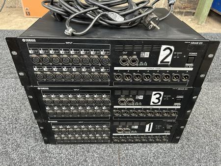 3 x Yamaha SB168-ES 3 x Yamaha SB168-ES
