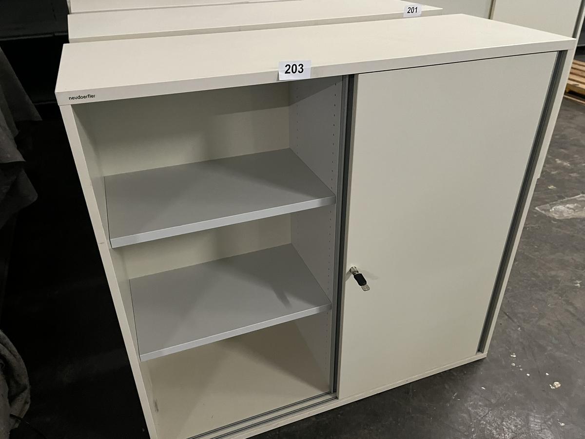 Neudörfler Aktenschrank 120/110 cm 3 Ordnerhöhen mit Schlüssel?d=2025-05-21 04:06:06
