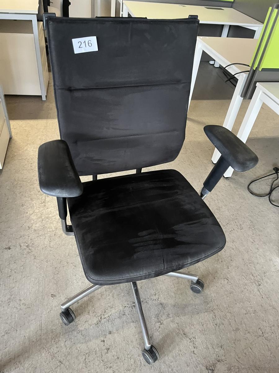 Bürodrehstuhl Kramer DeLuxe schwarz?d=2025-05-21 01:18:14