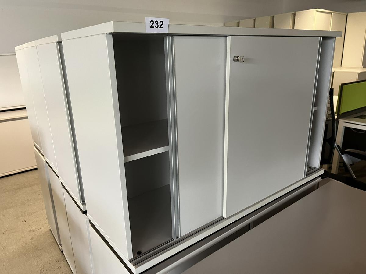 Aktenschrank 120/78 cm mit Schiebetüre 2 Ordnerhöhen?d=2025-05-21 00:27:36