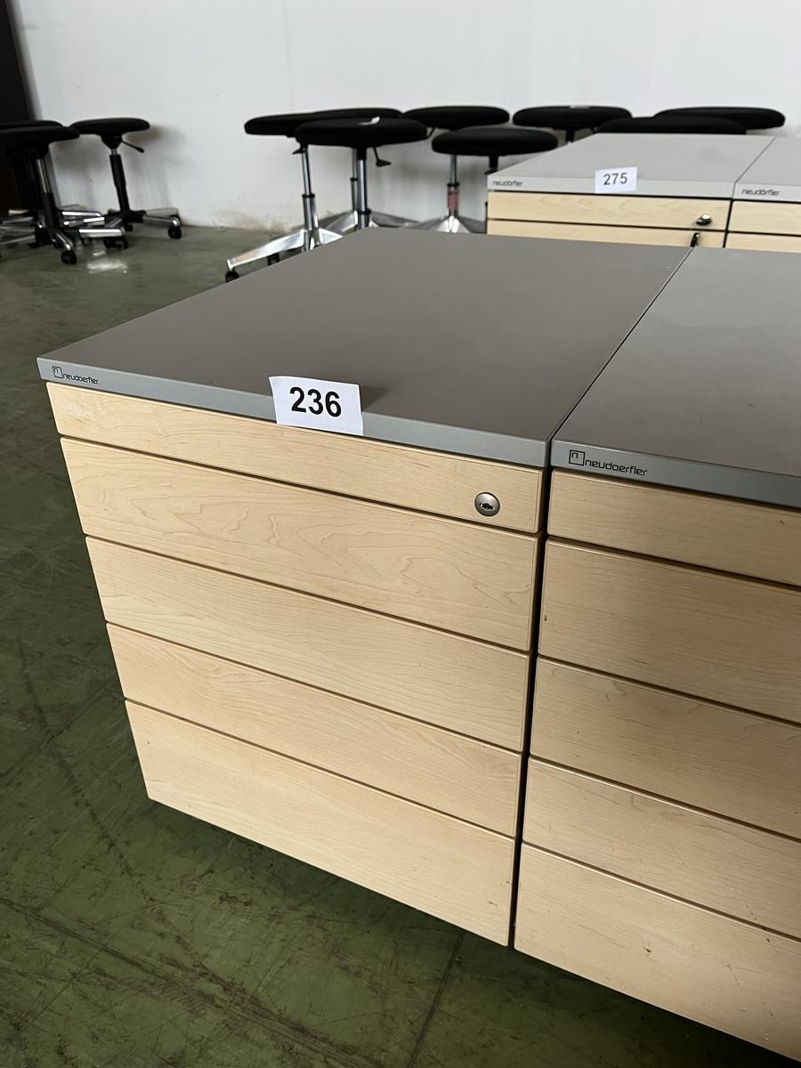 Rollcontainer mit Auszugsladen 54/60/60 cm?d=2025-05-21 00:33:39