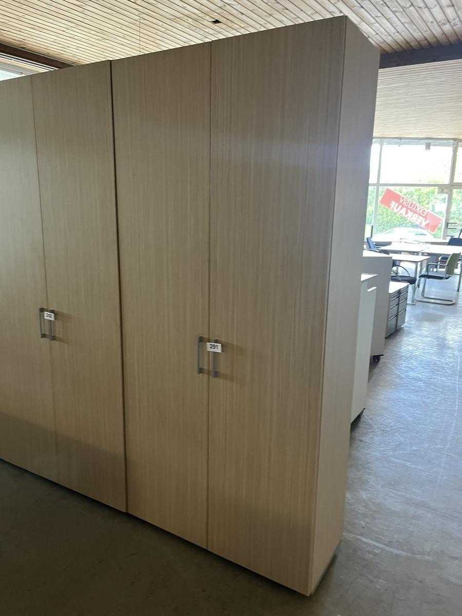 BLAHA Aktenschrank ca. 100/45/220 cm mit Doppeltüre neuwertig?d=2025-05-21 03:02:18