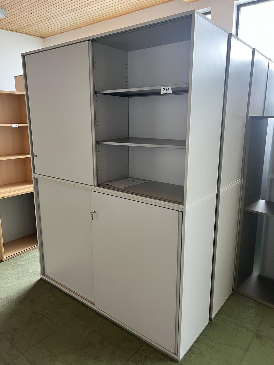 2 Stück Aktenschränke 160/110 cm mit Schiebetüre grau?d=2025-05-21 02:58:48