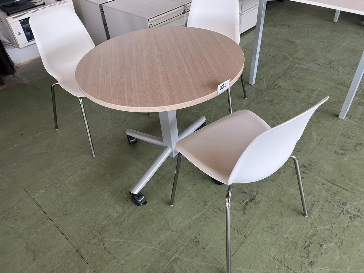 Teleskoptisch von 75-110 cm mit 3 Stühlen?d=2025-05-21 00:46:46