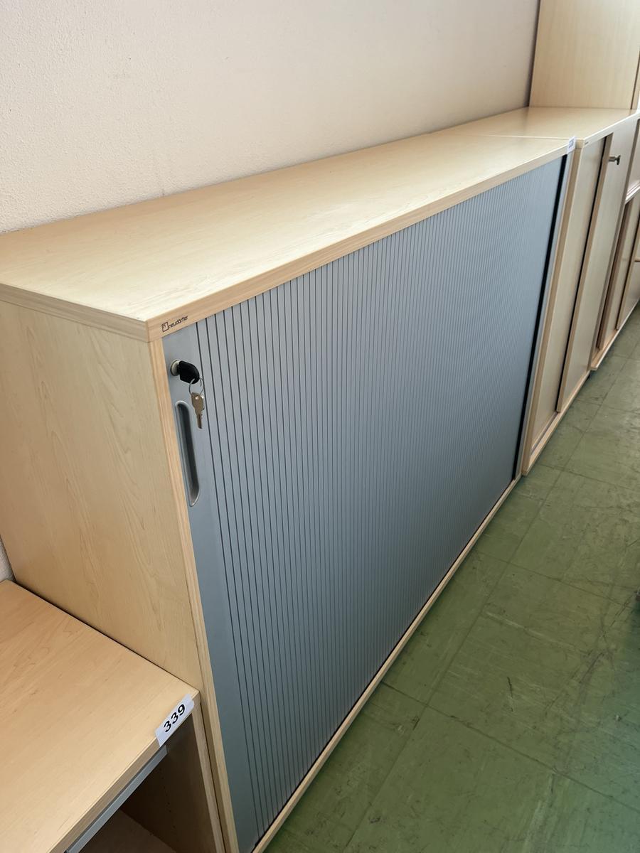 Aktenschrank ca. 160/110 cm?d=2025-05-21 04:23:08