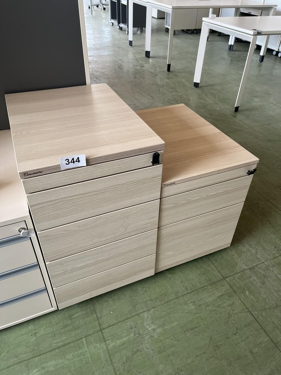 2 Stück Neudörfler Rollcontainer?d=2025-05-21 00:21:30