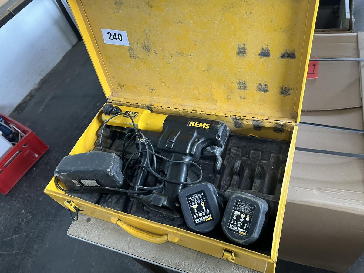 REMS AKKU PRESS U/ION Plus mit Akkus?d=2025-05-24 02:31:04