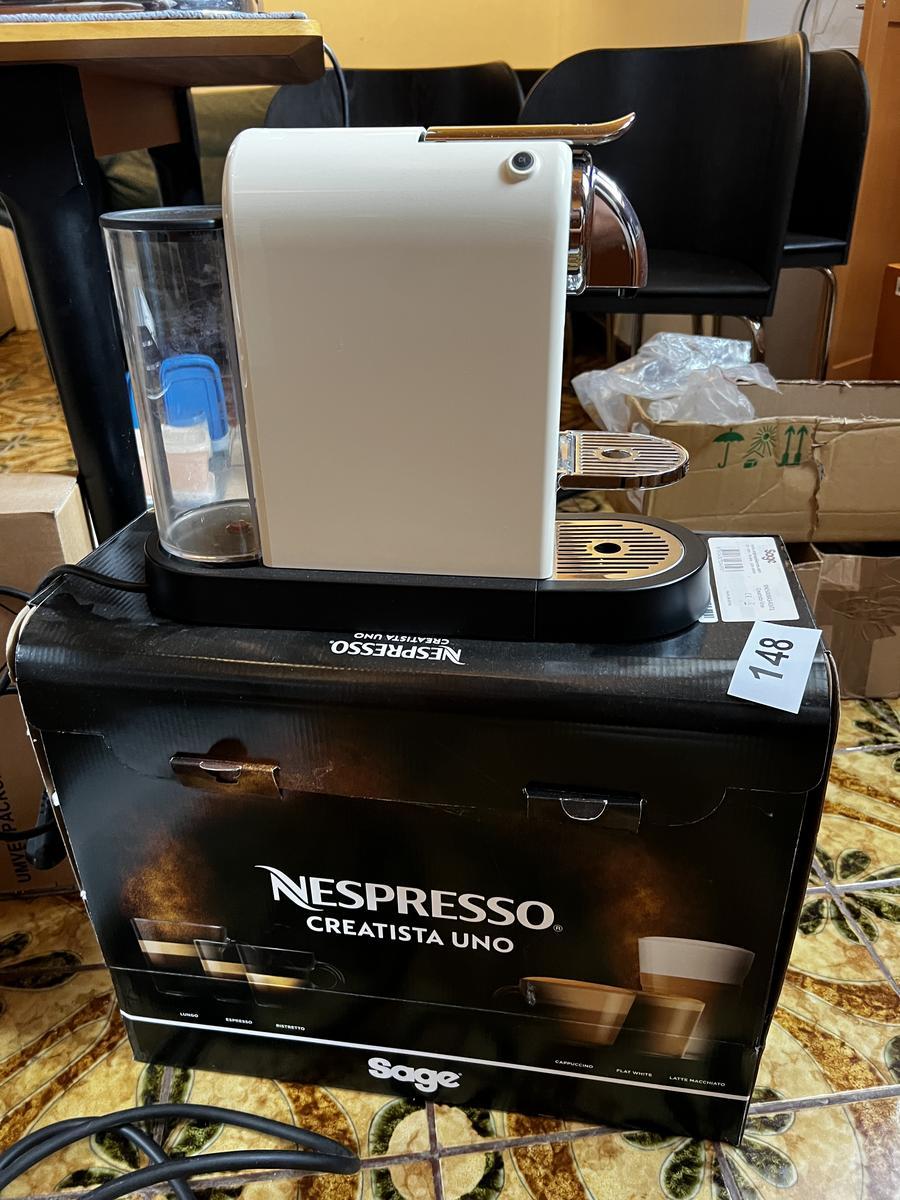 Nespresso Kaffemaschine