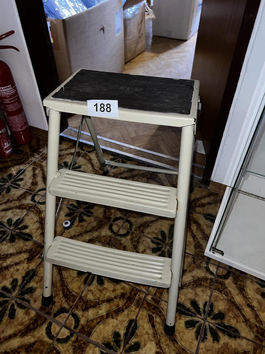 2stufige Treppe