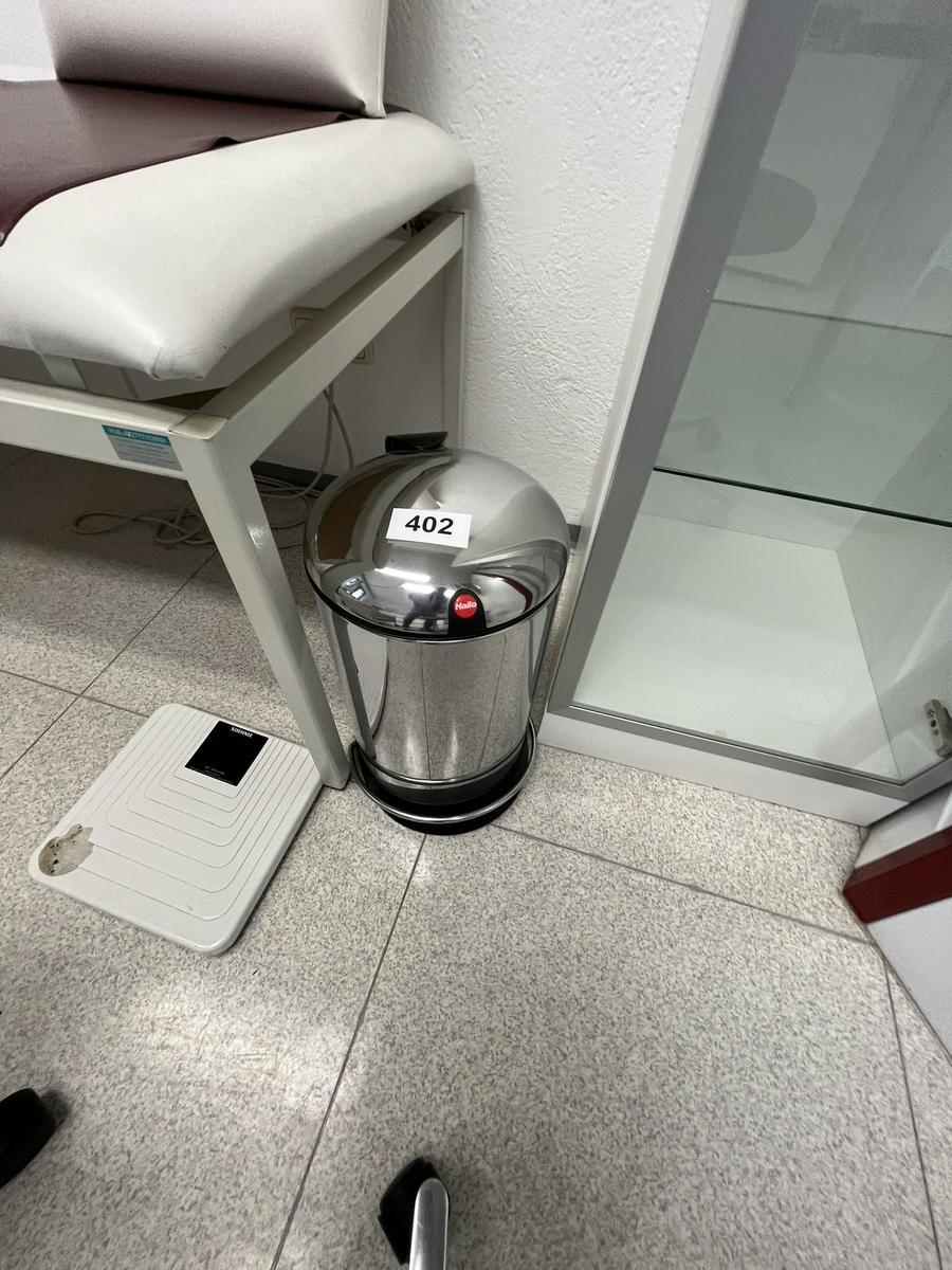 Abfallbehälter Edelstahl?d=2025-06-07 20:26:00