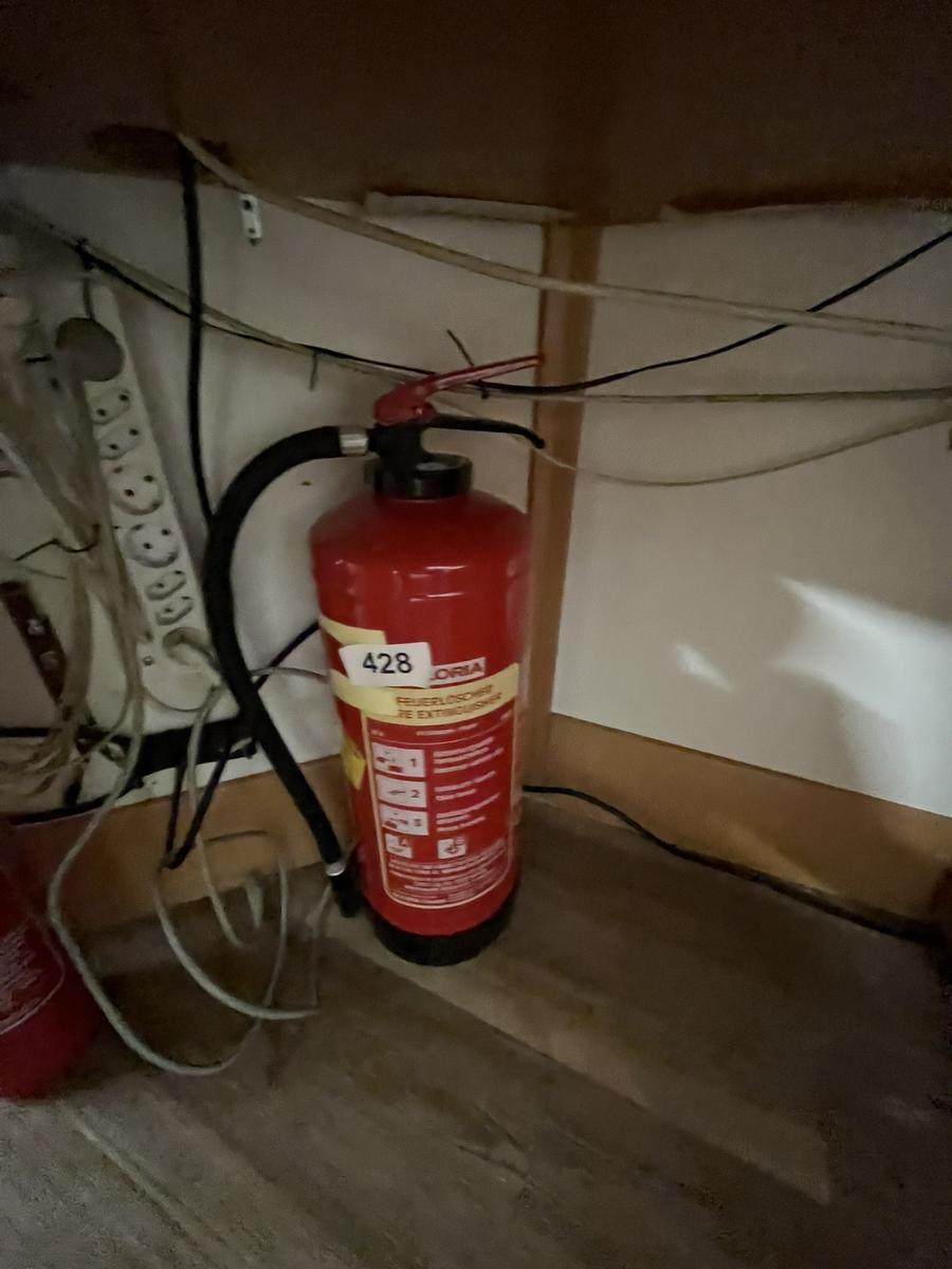Feuerlöscher?d=2025-06-07 20:09:22