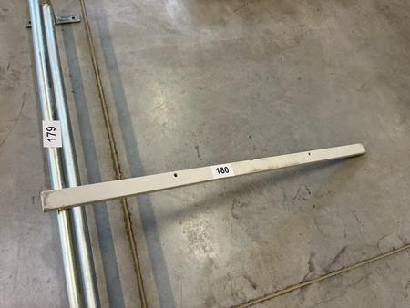 Zusatzgewicht für Basketballanlage rückklappbar L=110cm Zusatzgewicht für Basketballanlage rückklappbar L=110cm