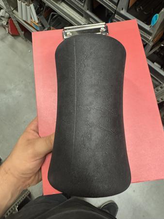 4 x 1 Stk. Polsterrolle Ø110x200mm, Bohrung Ø30mm, schwarz 4 x 1 Stk. Polsterrolle Ø110x200mm, Bohrung Ø30mm, schwarz