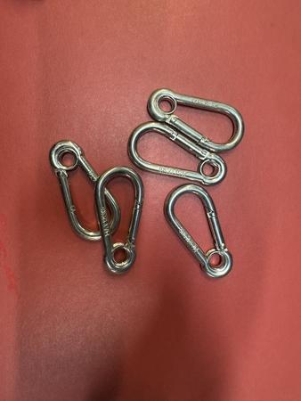 3 x 5 Stk. Feuerwehrkarabiner 60x6 verzinkt mit Öse 3 x 5 Stk. Feuerwehrkarabiner 60x6 verzinkt mit Öse