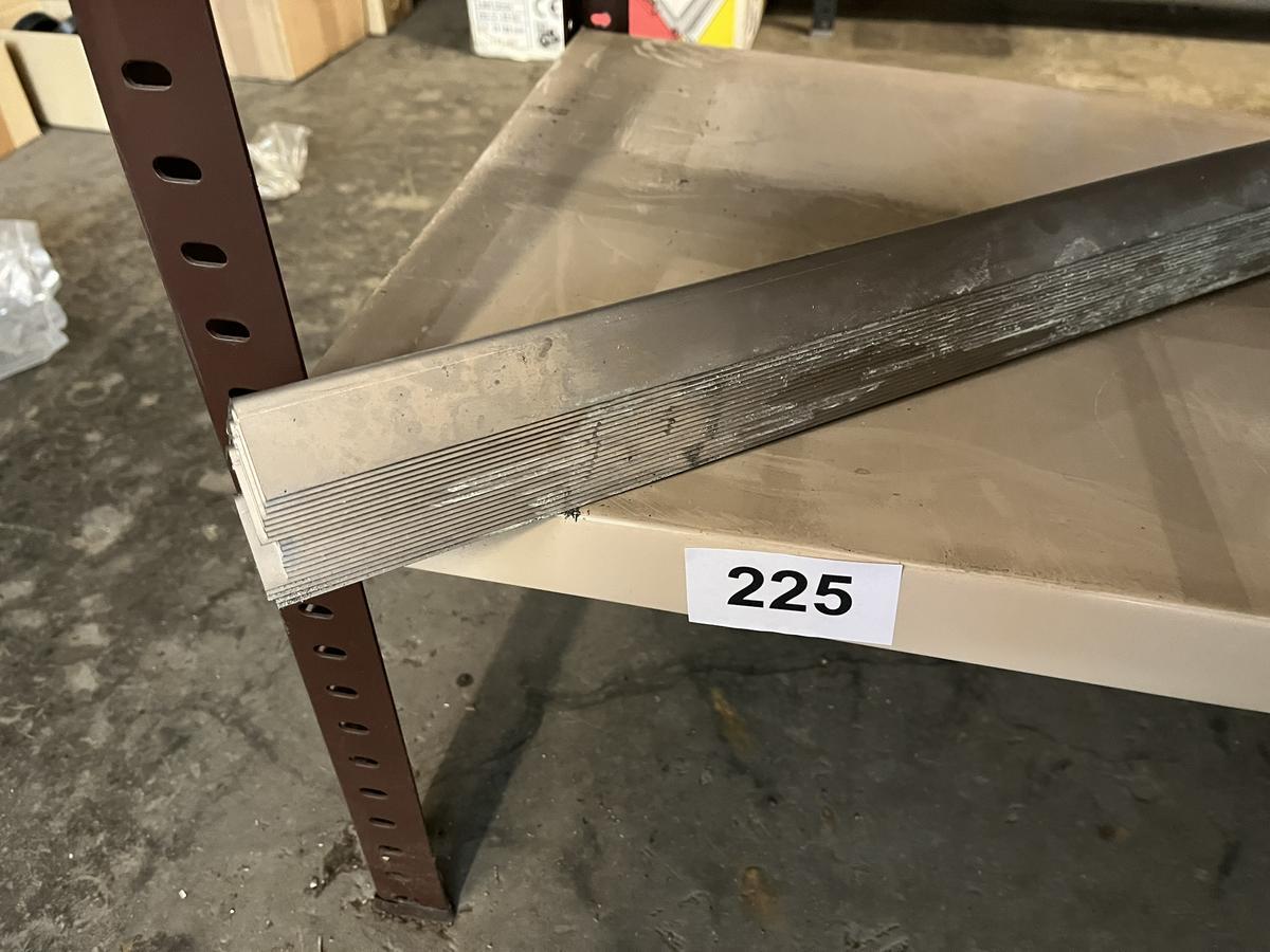 Kantenschutz Niro, Schenkellänge 30x30x840mm?d=2025-06-17 20:54:40