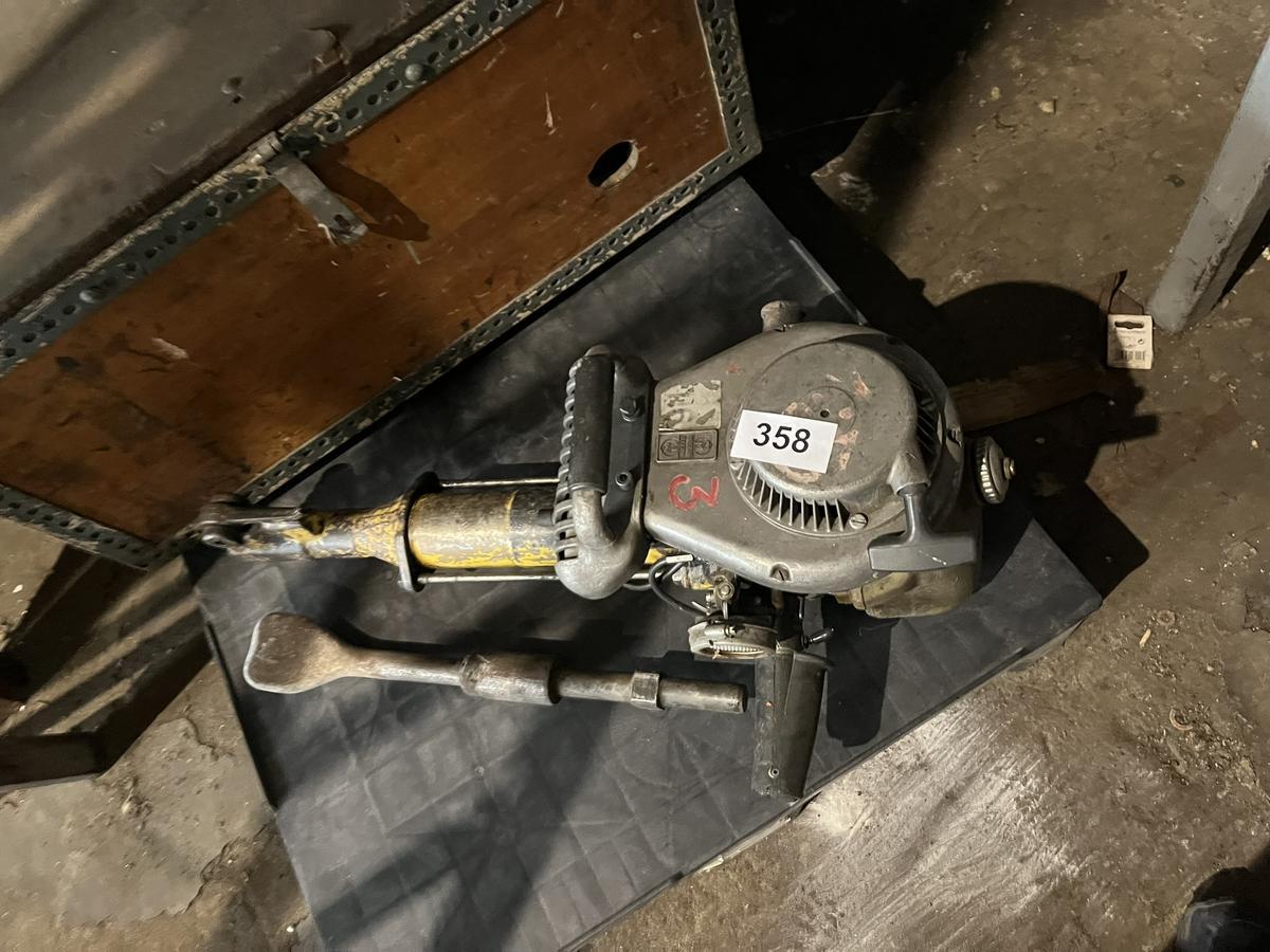 Wacker Schremmhammer mit Benzinmotor