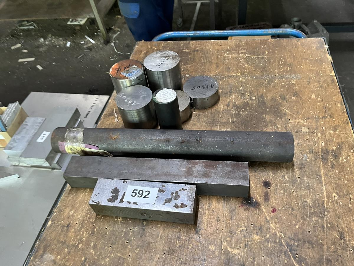 diverses Stahl- und Niromaterial